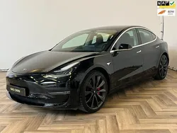 Zwart Gebruikt 2019 Tesla Model 3 Performance Sedan | € 23.944 (Goede deal)