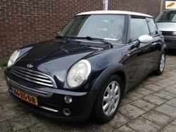 Zwart Gebruikt 2006 Mini Cooper Hatchback | € 2.250 (Eerlijke prijs)