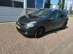 Zwart Gebruikt 2008 Renault Clio GrandTour Business Stationwagen | € 2.999 (Eerlijke prijs)