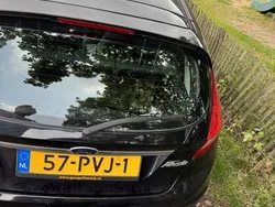 Zwart Gebruikt 2011 Ford Fiesta Titanium Hatchback | € 2.495 (Goede deal)