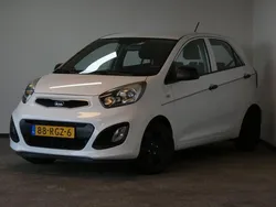 Wit Gebruikt 2011 Kia Picanto Hatchback | € 4.450 (Eerlijke prijs)