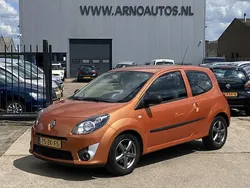 Oranje Gebruikt 2008 Renault Twingo Dynamique Hatchback | € 2.250 (Eerlijke prijs)