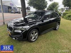 Zwart Gebruikt 2019 BMW X1 Executive SUV | € 20.900 (Goede deal)