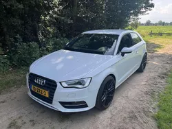 Wit Gebruikt 2013 Audi A3 Ambition Hatchback | € 11.499 (Iets duurder)
