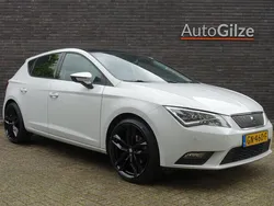 Wit Gebruikt 2015 Seat Leon CONNECT Hatchback | € 13.945 (Duur)