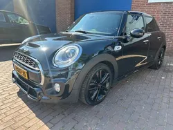 Zwart Gebruikt 2017 Mini Cooper S Salt Hatchback | € 18.450 (Eerlijke prijs)