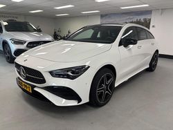 Wit Gebruikt 2024 Mercedes CLA200 AMG line Stationwagen | € 34.750 (Goede deal)