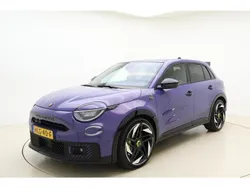 Paars Nieuw 2025 Abarth 600 Scorpionissima SUV | € 49.945