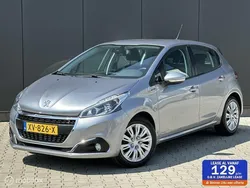 Grijs Gebruikt 2019 Peugeot 208 Signature Sky Hatchback | € 9.498 (Goede deal)
