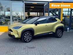 Geel Gebruikt 2023 Toyota Yaris Cross Active SUV | € 26.995 (Eerlijke prijs)