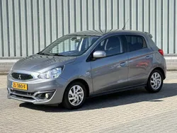 Grijs Gebruikt 2019 Mitsubishi Space Star Active Hatchback | € 14.380 (Eerlijke prijs)