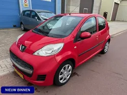 Rood Gebruikt 2011 Peugeot 107 Hatchback | € 2.150 (Super prijs)