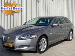 Grijs Gebruikt 2014 Jaguar XF Business Edition Sedan | € 8.945 (Duur)