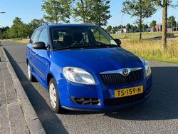 Blauw Gebruikt 2009 Skoda Fabia Hatchback | € 2.650 (Eerlijke prijs)
