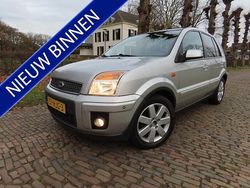 Grijs (metallic) Gebruikt 2008 Ford Fusion Futura MPV | € 3.750 (Eerlijke prijs)