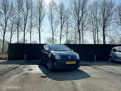Zwart Gebruikt 2011 Renault Twingo Collection Hatchback | € 3.799 (Eerlijke prijs)