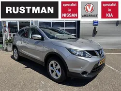 Grijs Gebruikt 2017 Nissan Qashqai N-Connecta SUV | € 16.350 (Eerlijke prijs)