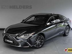 Zwart Gebruikt 2024 Lexus ES300 Executive Line Sedan | € 47.750 (Super prijs)