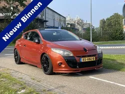 Oranje Gebruikt 2009 Renault Mégane Coupé GT-Line Coupé | € 3.488