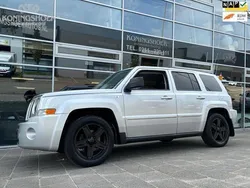Grijs Gebruikt 2009 Jeep Patriot Limited SUV | € 9.950