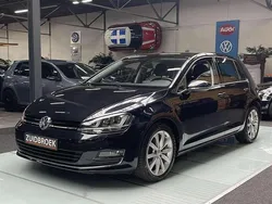 Zwart Gebruikt 2013 VW Golf VII Highline Hatchback | € 13.999 (Iets duurder)