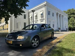 Grijs Gebruikt 2002 Audi A4 Exclusive Sedan | € 1.950