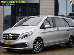 Grijs Gebruikt 2020 Mercedes V300 MPV | € 46.850 (Eerlijke prijs)