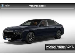 M carbonschwarz Gebruikt 2024 BMW i7 Comfort Edition Sedan | € 99.900 (Eerlijke prijs)