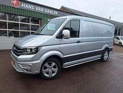 Grijs (metallic) Gebruikt 2023 VW Crafter Highline Van | € 27.850 (Eerlijke prijs)