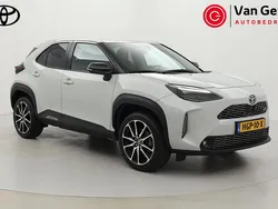 Grijs Gebruikt 2024 Toyota Yaris Cross Sport SUV | € 33.999 (Duur)