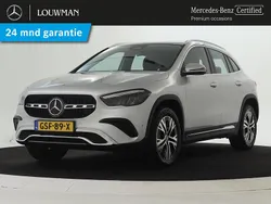 Grijs Gebruikt 2023 Mercedes GLA250 AMG line SUV | € 41.750 (Eerlijke prijs)