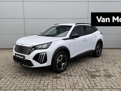 Zwart Gebruikt 2024 Peugeot 2008 Allure SUV | € 26.940 (Eerlijke prijs)