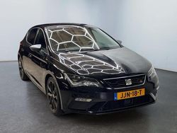 Zwart Gebruikt 2019 Seat Leon FR Hatchback | € 15.445 (Eerlijke prijs)