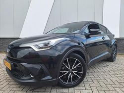 Zwart Gebruikt 2020 Toyota C-HR Executive SUV | € 22.499 (Eerlijke prijs)