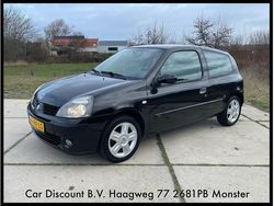 Zwart Gebruikt 2005 Renault Clio II Hatchback | € 2.500 (Eerlijke prijs)