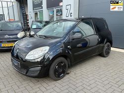 Zwart Gebruikt 2009 Renault Twingo Hatchback | € 2.995 (Eerlijke prijs)