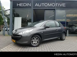 Grijs Gebruikt 2011 Peugeot 206+ Hatchback | € 2.880 (Iets duurder)