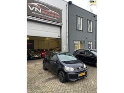 Zwart Gebruikt 2017 VW up! move up! Hatchback | € 4.950 (Eerlijke prijs)