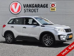 Grijs Gebruikt 2016 Suzuki Vitara Comfort SUV | € 15.750 (Eerlijke prijs)