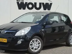 Zwart Gebruikt 2010 Hyundai i20 Hatchback | € 3.895 (Iets duurder)