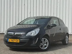 Zwart Gebruikt 2012 Opel Corsa Hatchback | € 4.449 (Eerlijke prijs)