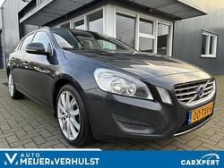Grijs (metallic) Gebruikt 2012 Volvo V60 Stationwagen | € 6.999 (Goede deal)