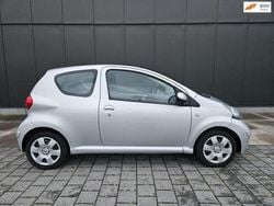 Grijs Gebruikt 2007 Toyota Aygo Hatchback | € 1.950 (Super prijs)