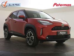 Rood, metallic lak Gebruikt 2024 Toyota Yaris Cross Executive SUV | € 31.899 (Eerlijke prijs)