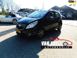 Zwart, metallic lak Gebruikt 2012 Chevrolet Spark LTZ Hatchback | € 4.750