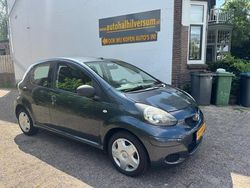 Grijs Gebruikt 2009 Toyota Aygo Hatchback | € 1.999 (Eerlijke prijs)