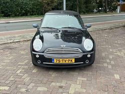 Zwart Gebruikt 2007 Mini ONE Pepper Hatchback | € 3.000 (Eerlijke prijs)