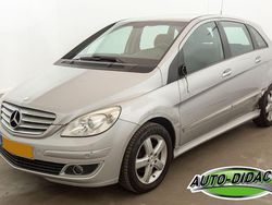 Zilver Gebruikt 2006 Mercedes B150 MPV | € 900