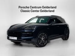 Algarve blauw metallic Gebruikt 2023 Porsche Cayenne SUV | € 109.900 (Super prijs)