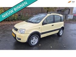 Geel Gebruikt 2005 Fiat Panda 4x4 Hatchback | € 3.199